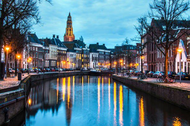 Groningen is the capital of the Dutch province of Groningen.  It is the largest city in the northern Netherlands. A number of well-known attractions include the Grote Markt, the Gold Office, the Prinsentuin, the Main Station and of course the Inner City with the shopping street.